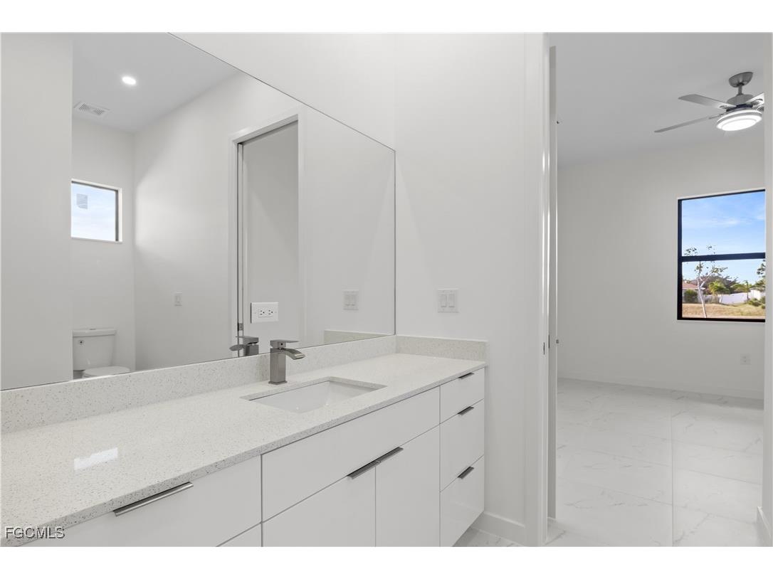 2810 NW 19th Avenue Cape Coral FL 33993 2025025980 image24