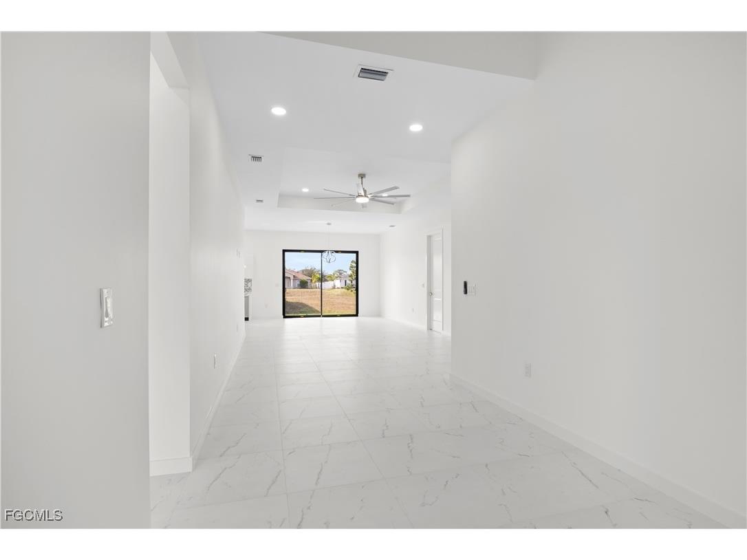 2810 NW 19th Avenue Cape Coral FL 33993 2025025980 image7