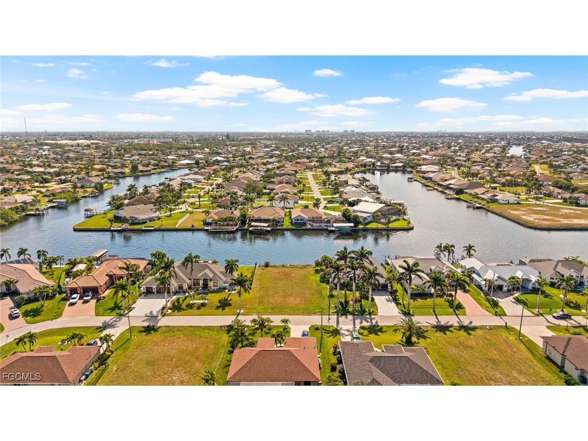 2810 SW 30th Street Cape Coral FL 33914 2025021546 image3