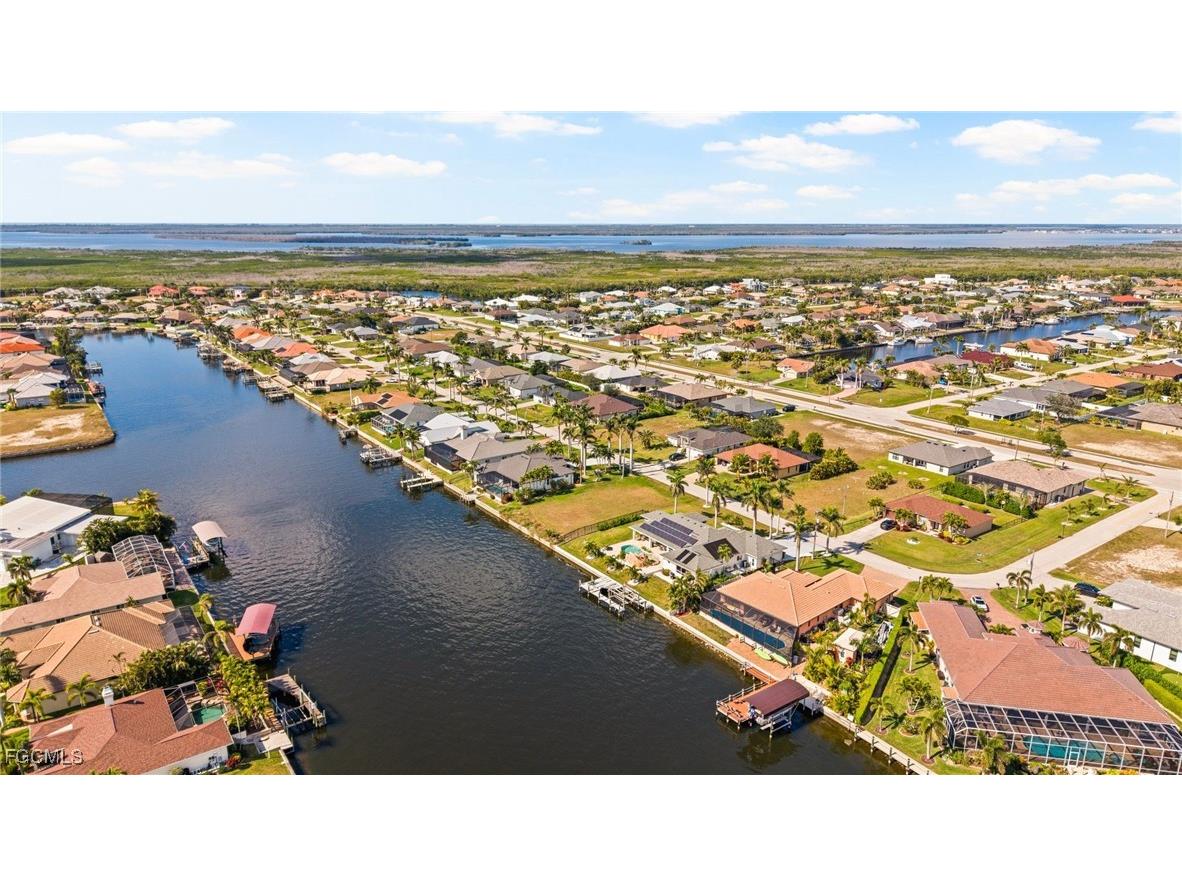 2810 SW 30th Street Cape Coral FL 33914 2025021546 image8