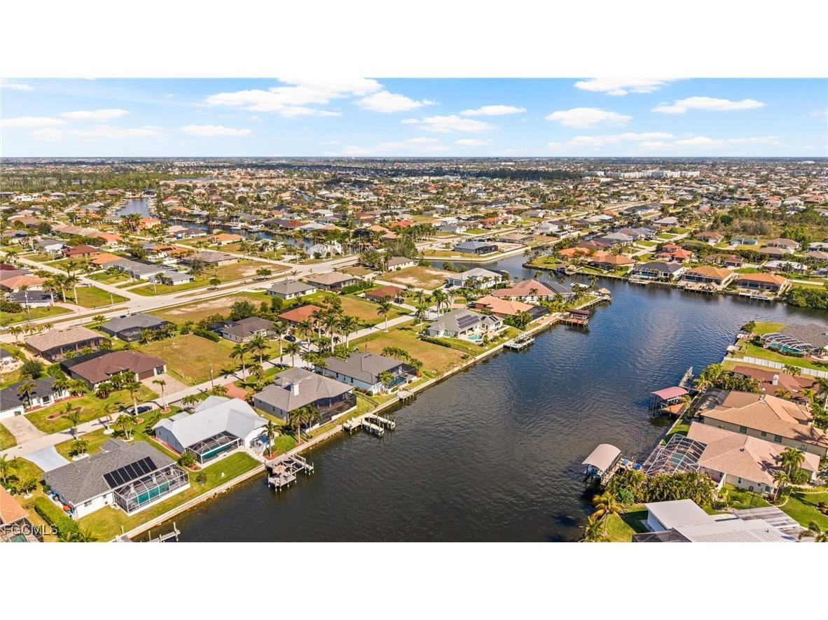 2810 SW 30th Street Cape Coral FL 33914 2025021546 image9