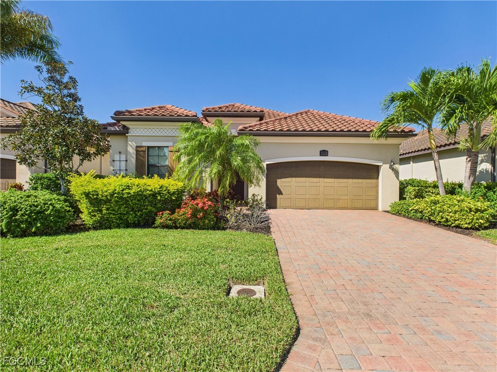 28100 Edenderry Court Bonita Springs FL 34135 2025018287 image2