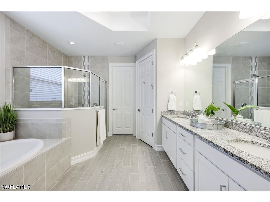 28109 Seasons Tide Avenue Bonita Springs FL 34135 226022485 image14