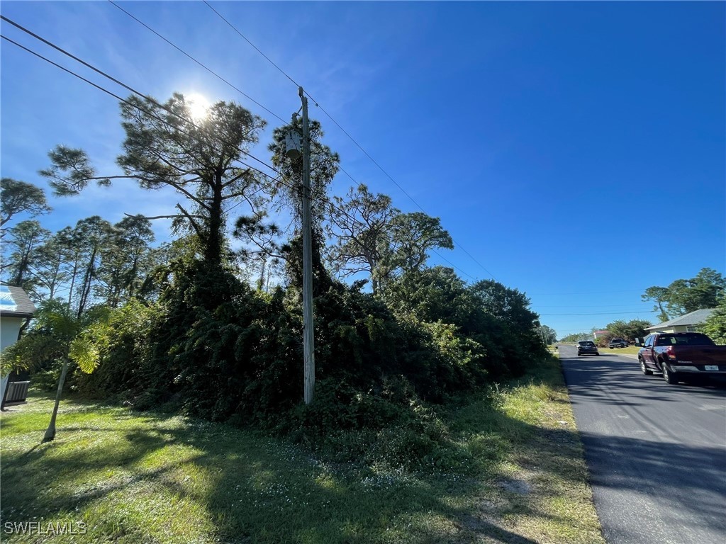 2811 1st Street Lehigh Acres FL 33976 224095104 image1