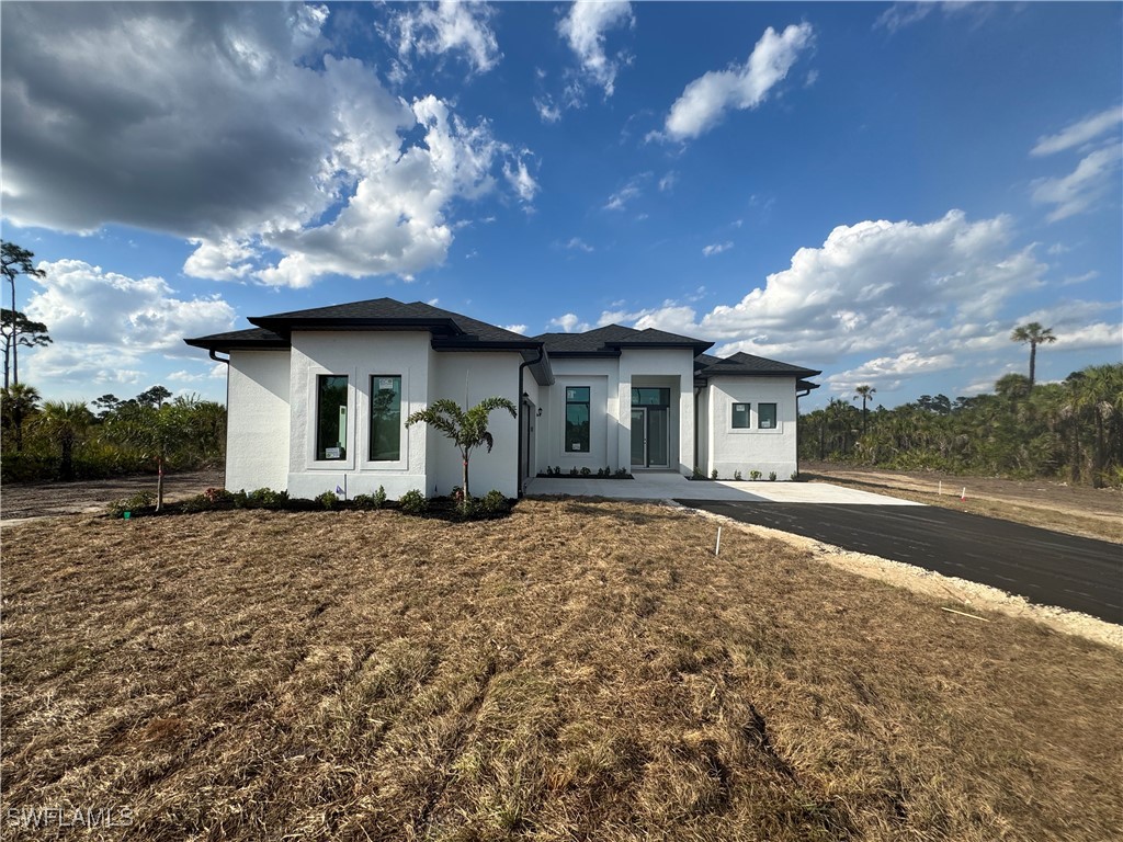 2811 36th Avenue SE Naples FL 34117 225032309 image1