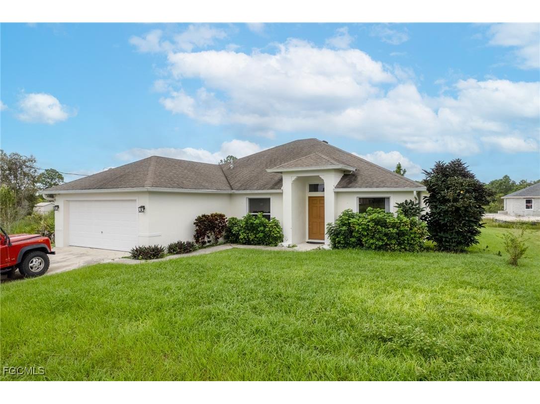 2811 44th Street W Lehigh Acres FL 33971 2025009467 image1