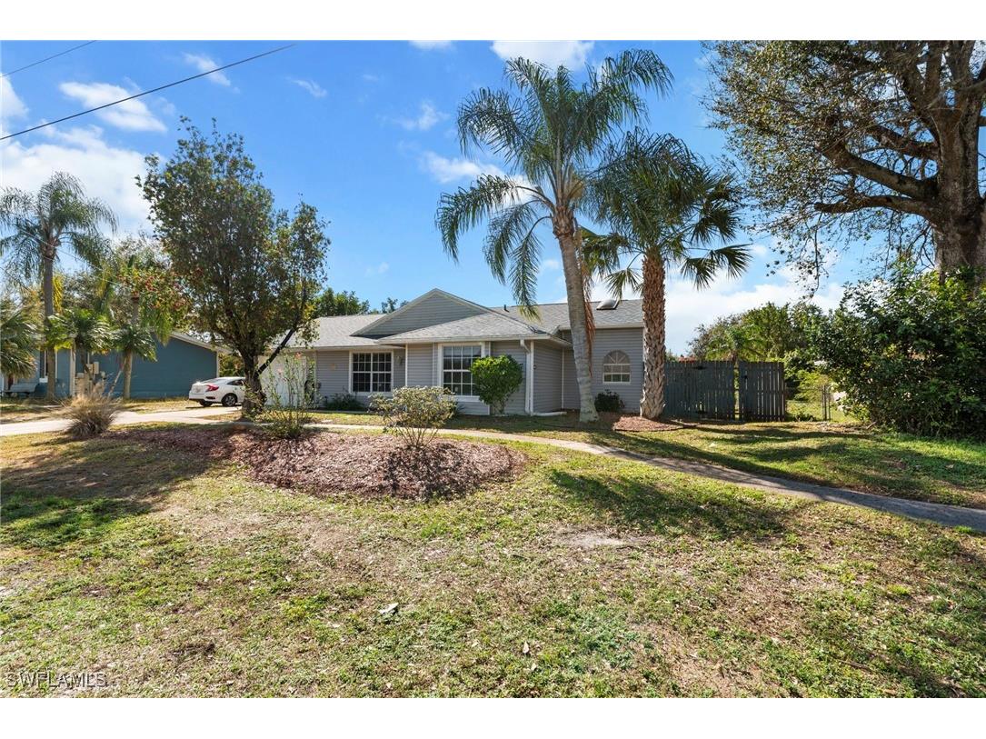2811 4th Street W Lehigh Acres FL 33971 225021374 image1