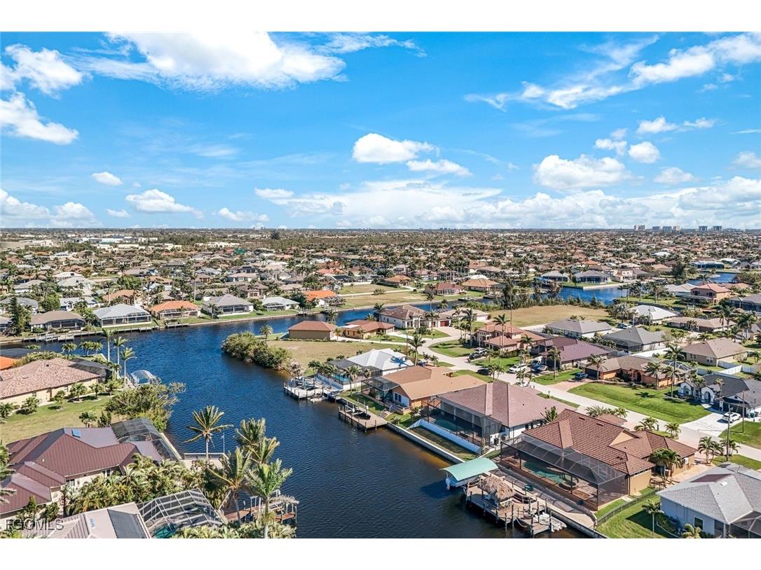 2811 SW 34th Terrace Cape Coral FL 33914 2025010387 image40