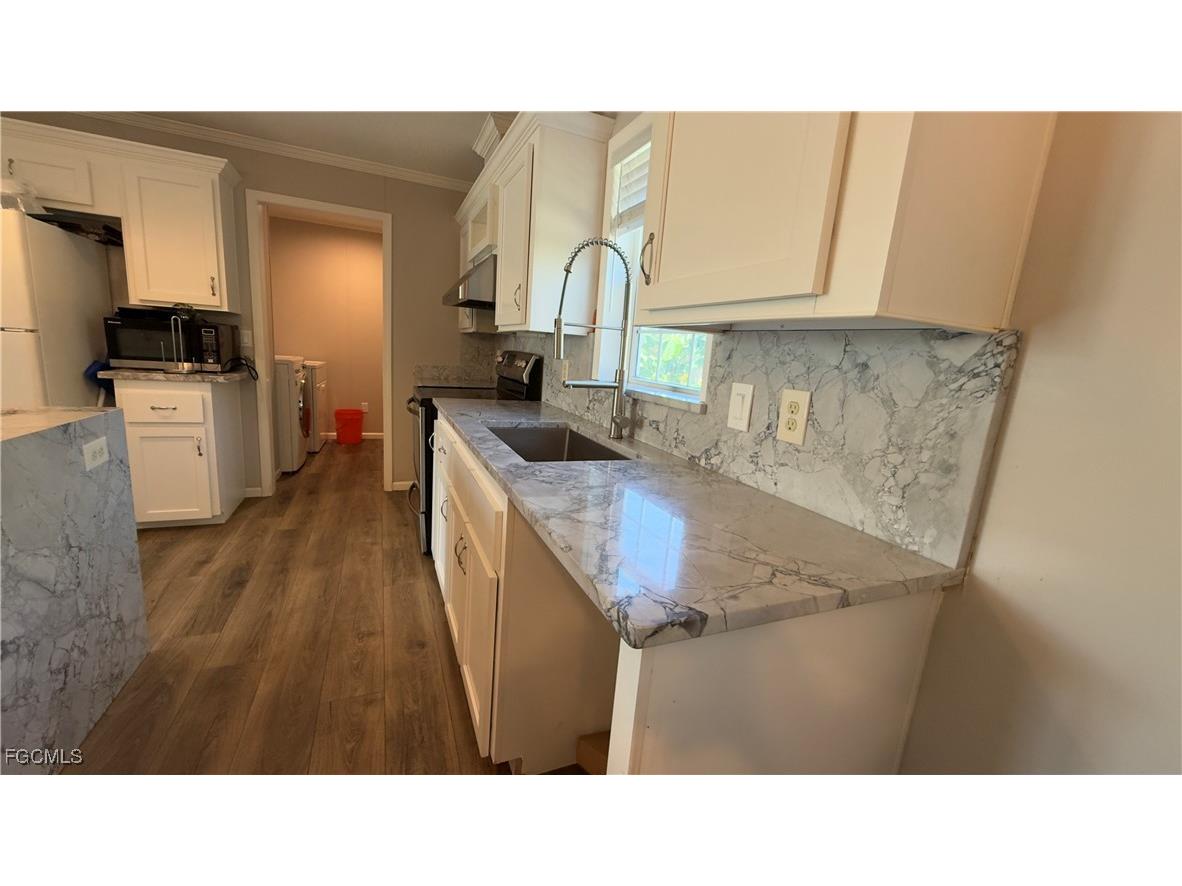 28119 Crescent Lake Drive Punta Gorda FL 33955 2025023867 image9