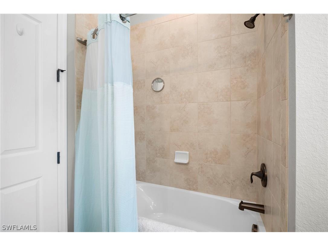 28119 Kerry Court Bonita Springs FL 34135 226006389 image23
