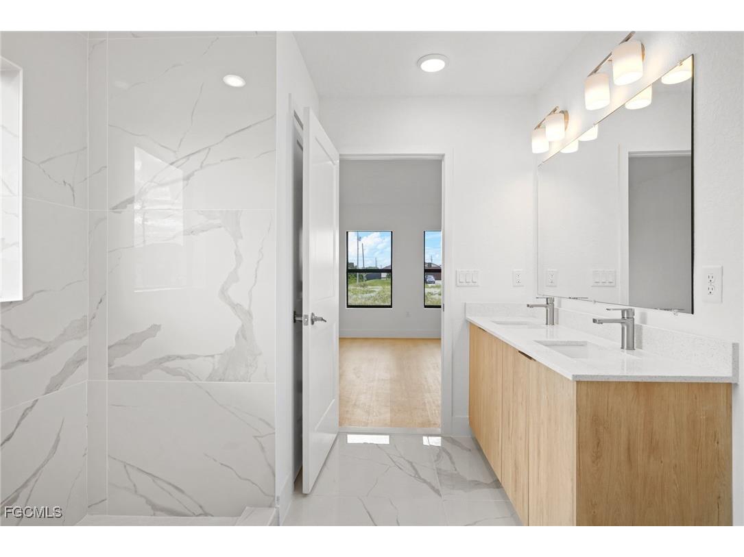 2812 23rd Street SW Lehigh Acres FL 33976 2025013528 image23