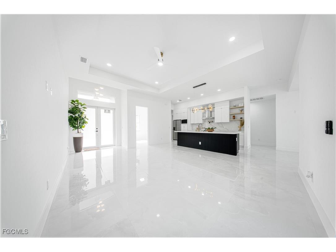 2812 31st Street W Lehigh Acres FL 33971 2025019746 image5