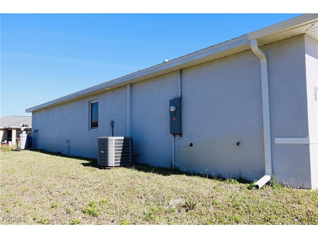 2812 49th Street SW Lehigh Acres FL 33976 2026000362 image8