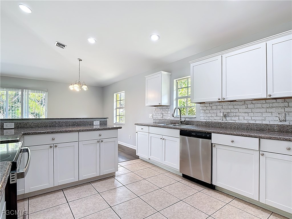 2812 4th Street SW Lehigh Acres FL 33976 2025018085 image24