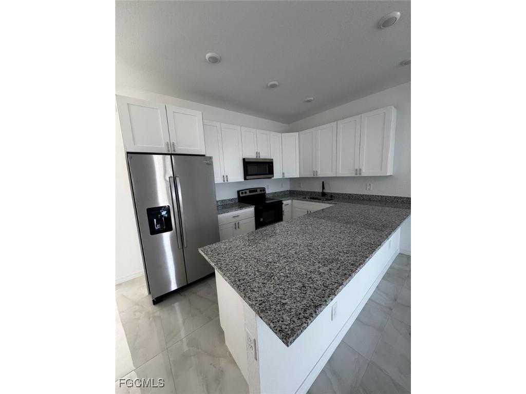 2812 54th Street W Lehigh Acres FL 33971 2025022374 image9