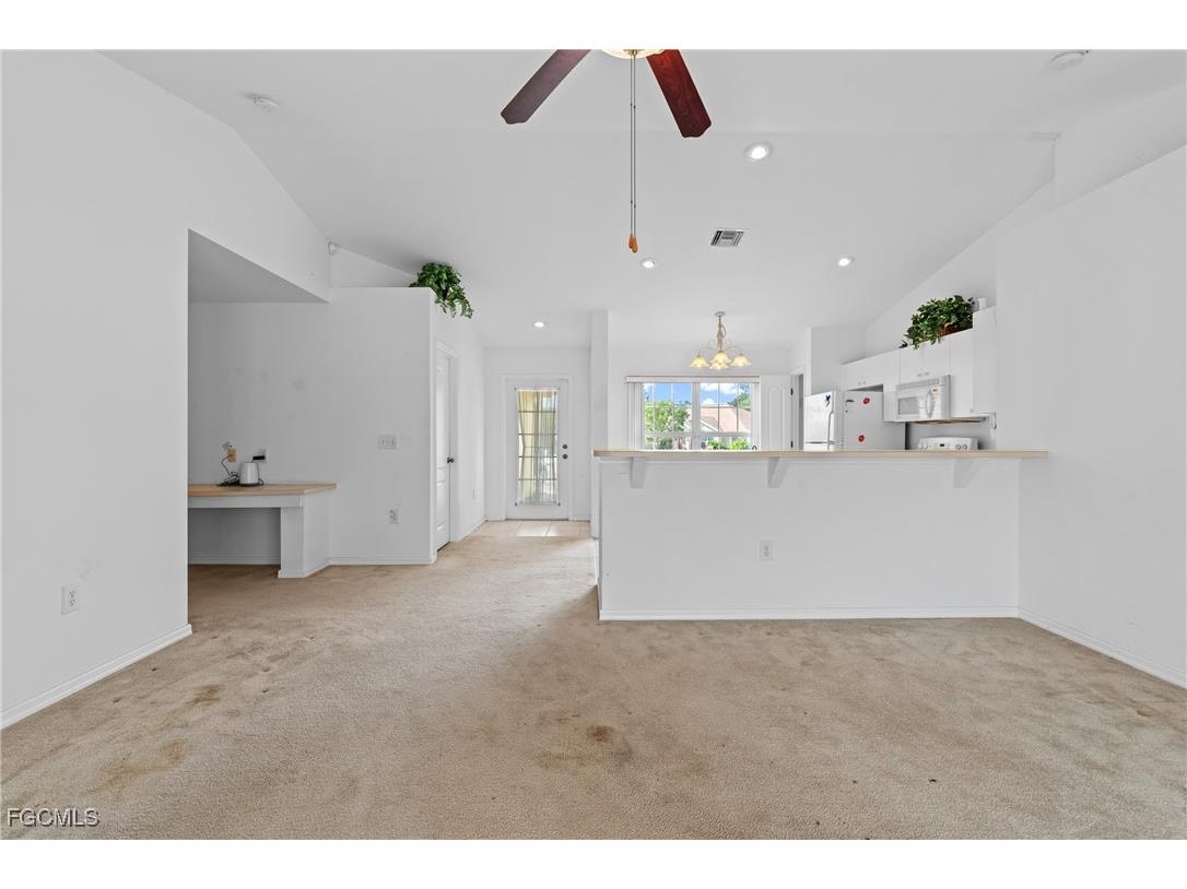 2812 Beth Avenue N Lehigh Acres FL 33971 2025023102 image13