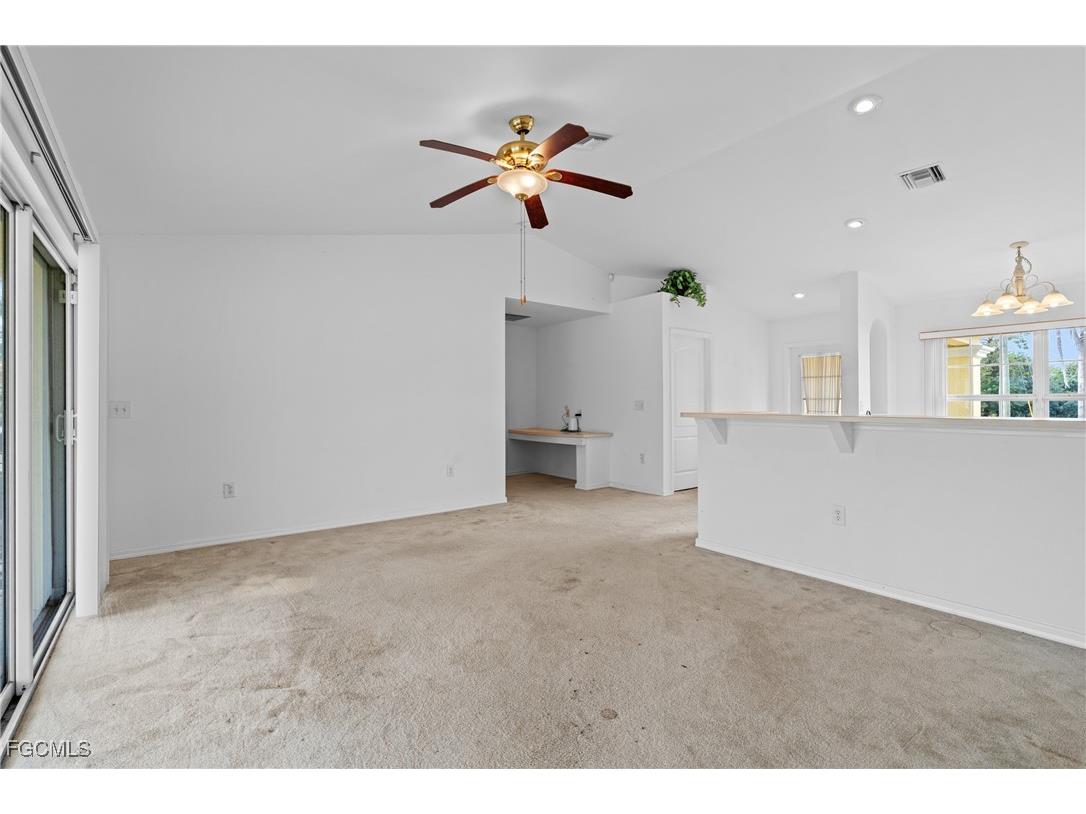 2812 Beth Avenue N Lehigh Acres FL 33971 2025023102 image14