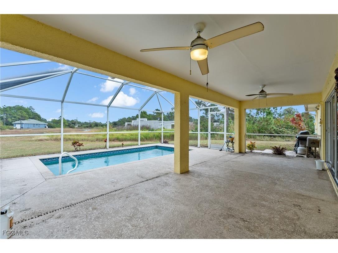 2812 Beth Avenue N Lehigh Acres FL 33971 2025023102 image28