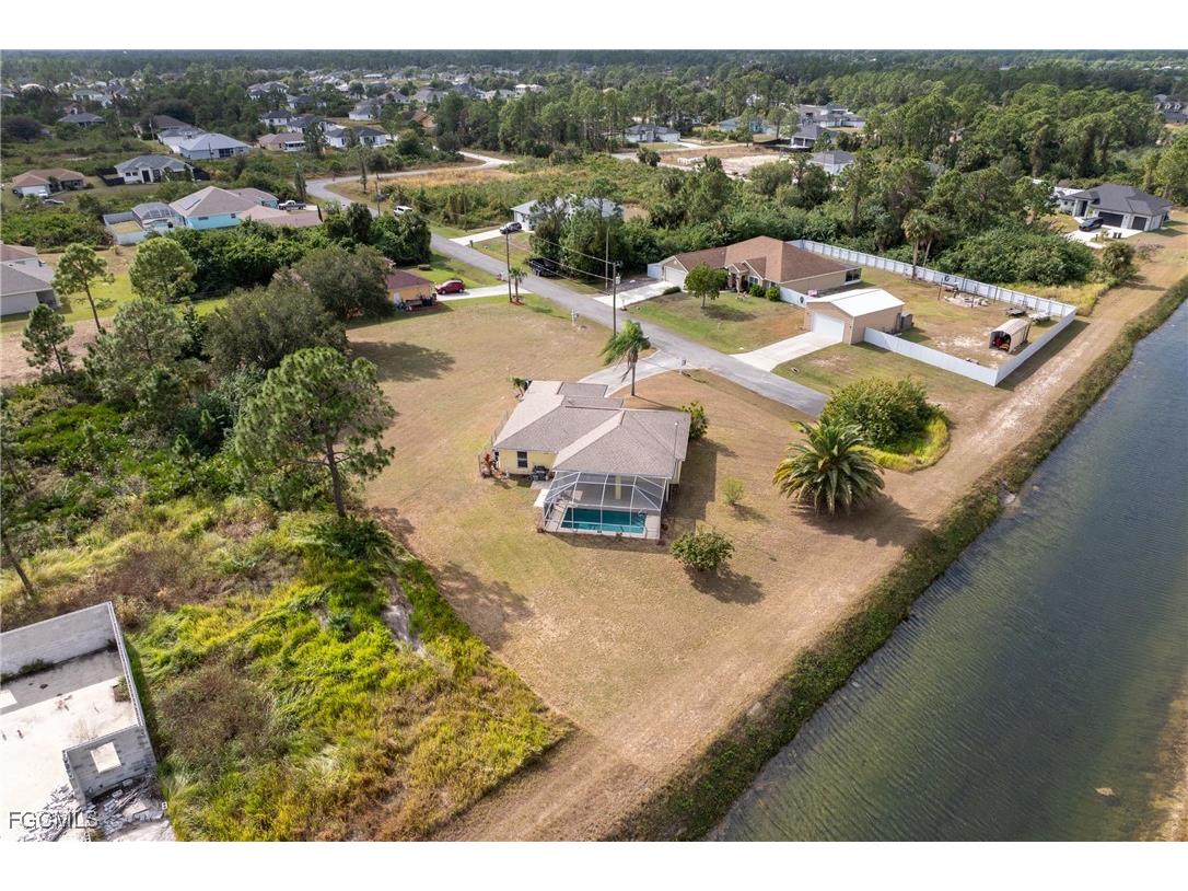 2812 Beth Avenue N Lehigh Acres FL 33971 2025023102 image3