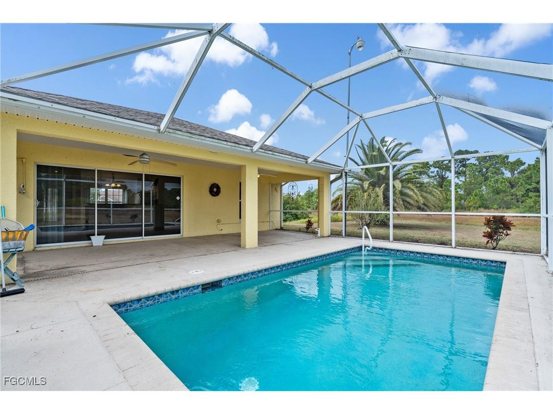 2812 Beth Avenue N Lehigh Acres FL 33971 2025023102 image31