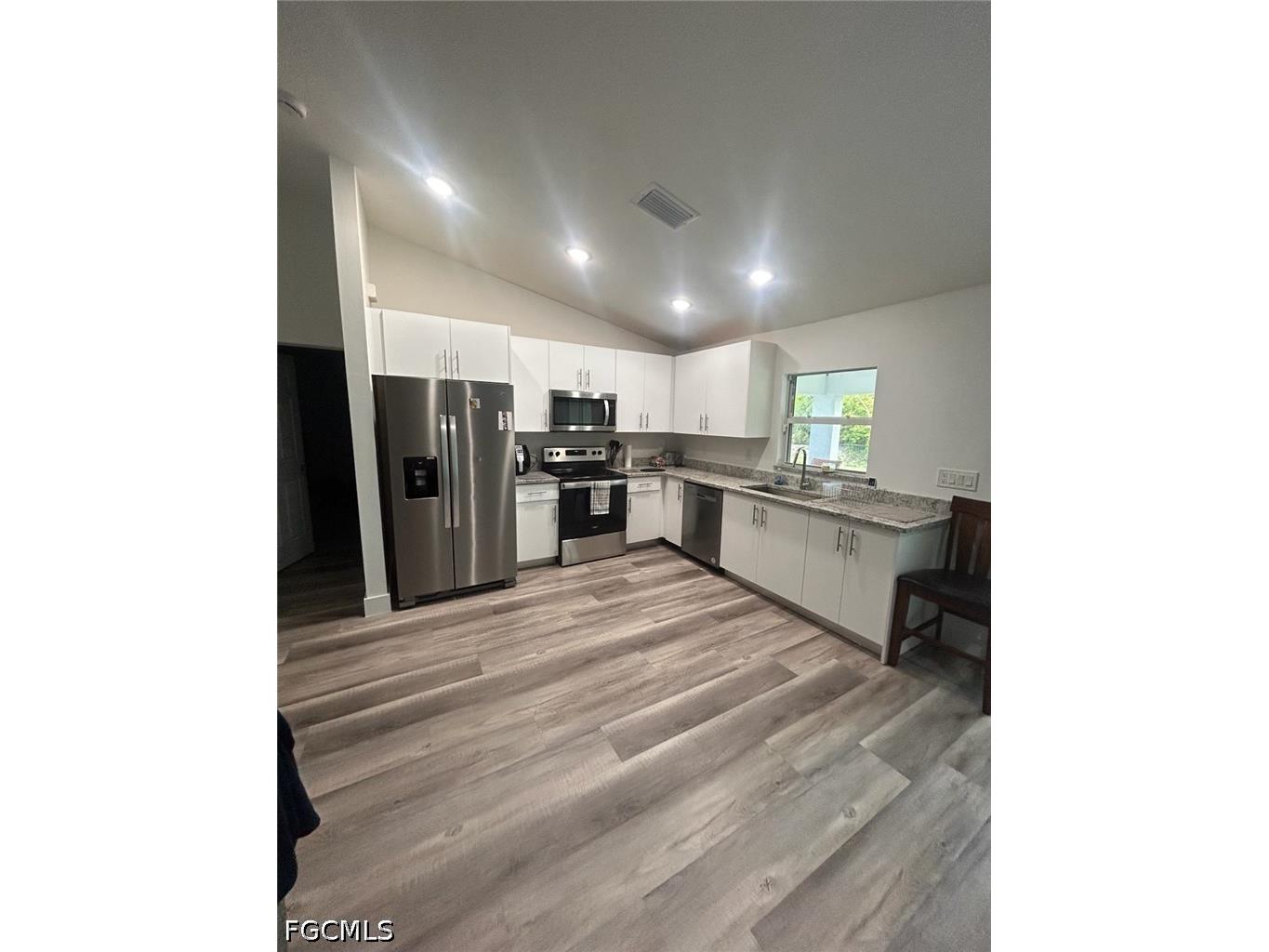 2812 NW 25th Street Cape Coral FL 33993 2026022098 image6
