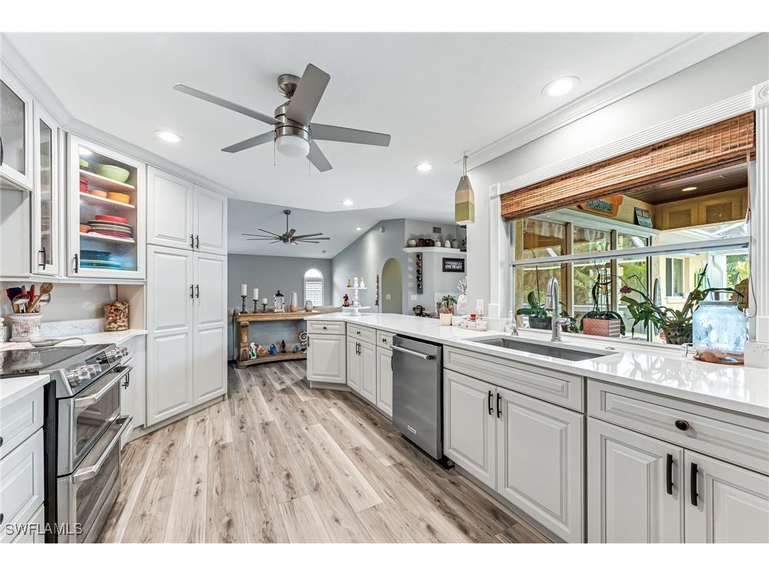 2812 SW 29th Avenue Cape Coral FL 33914 225051859 image13