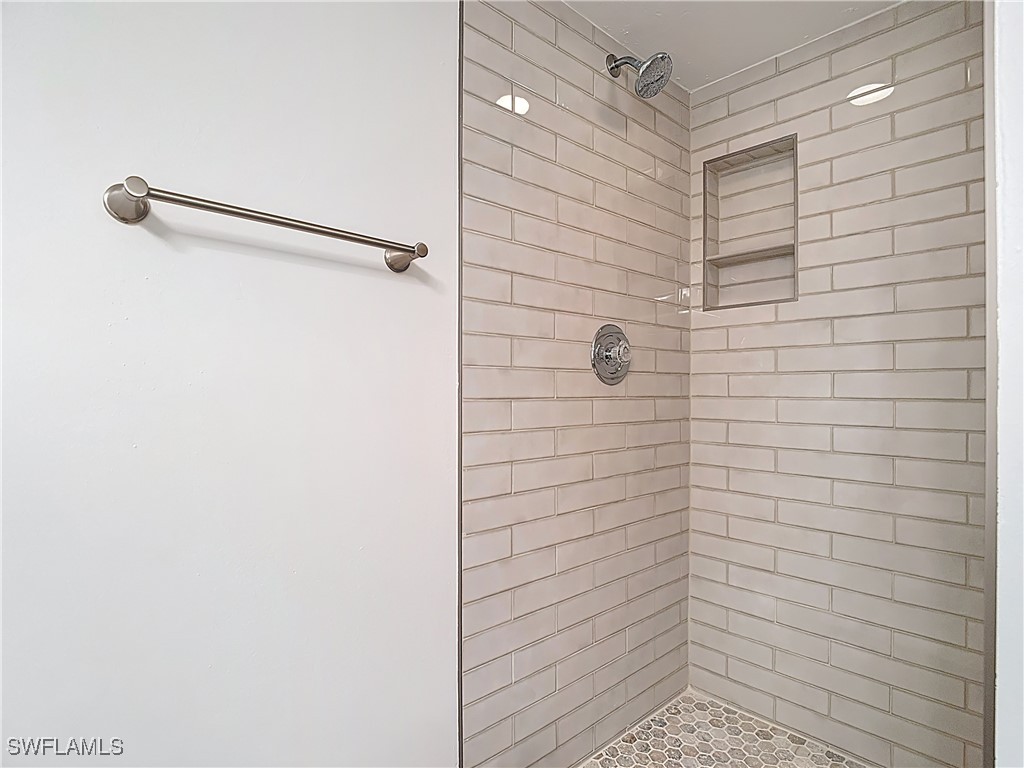 28120 Pine Haven Way #13 Bonita Springs FL 34135 225071333 image23