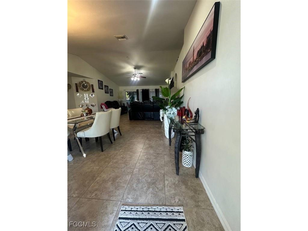 2813 52nd Street W Lehigh Acres FL 33971 2025007099 image3