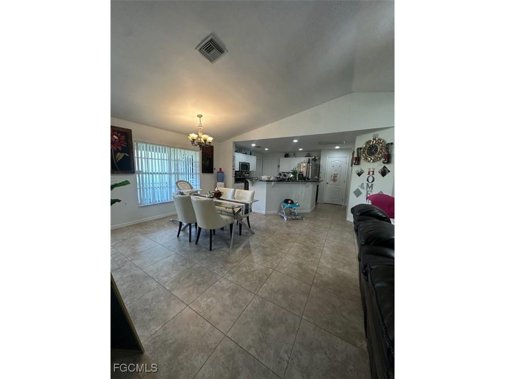 2813 52nd Street W Lehigh Acres FL 33971 2025007099 image5