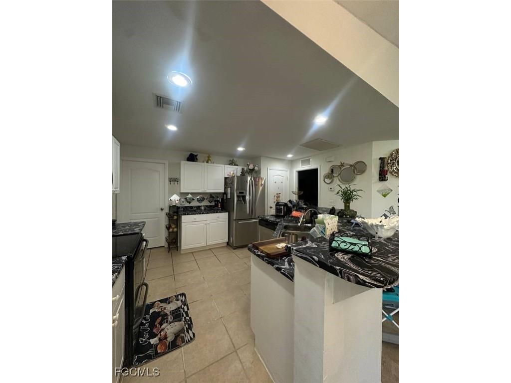 2813 52nd Street W Lehigh Acres FL 33971 2025007099 image8