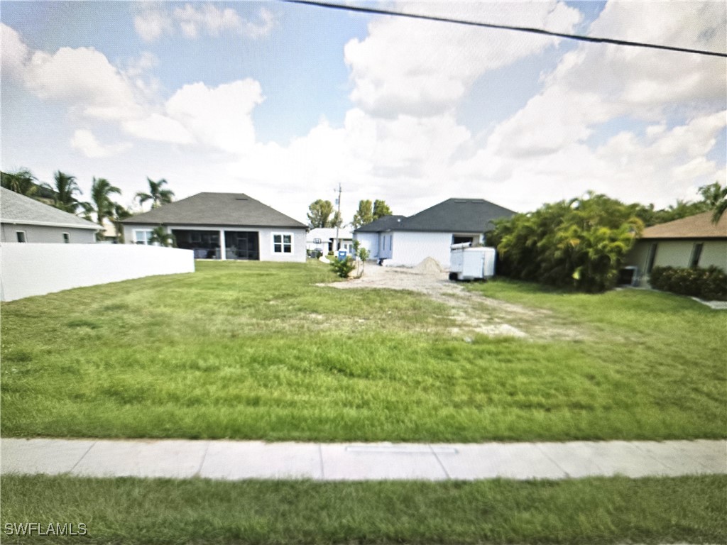 2813 Gleason Parkway Cape Coral FL 33914 224073066 image1