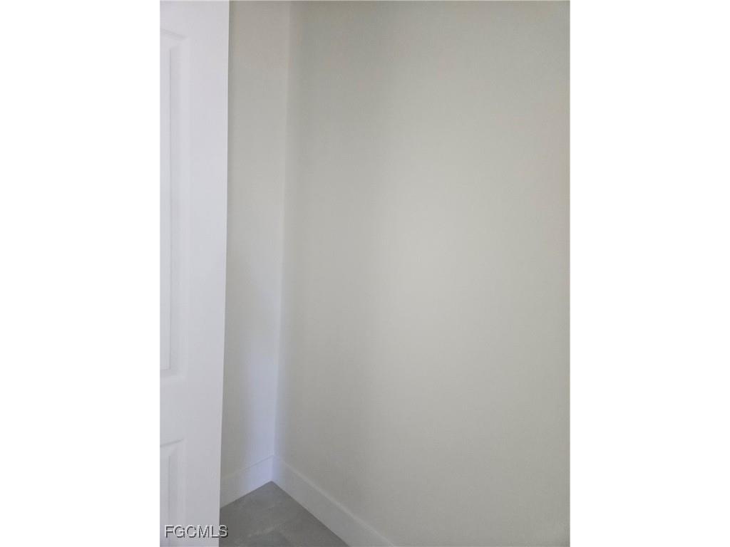 2813 NE 6th Avenue Cape Coral FL 33909 2025025530 image16