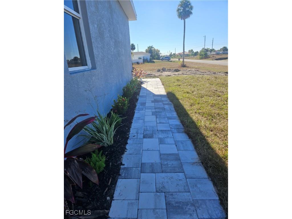 2813 NE 6th Avenue Cape Coral FL 33909 2025025530 image23