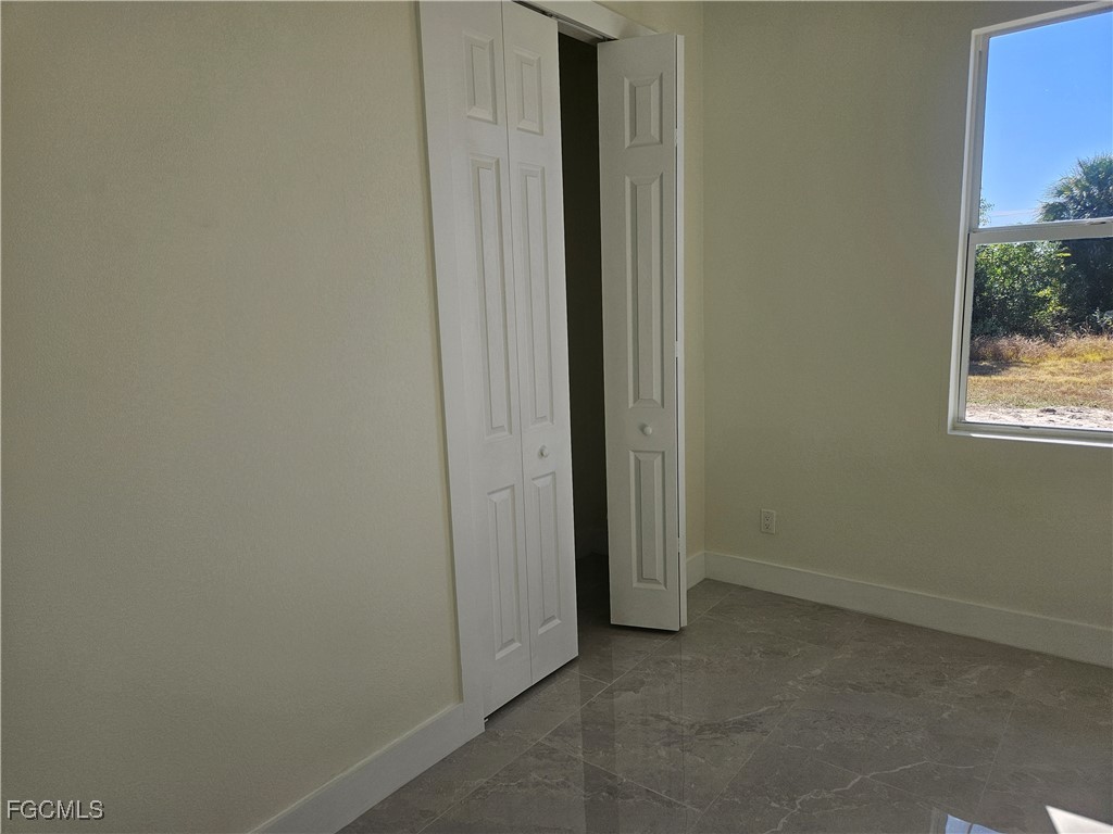 2813 NE 6th Avenue Cape Coral FL 33909 2025025530 image4
