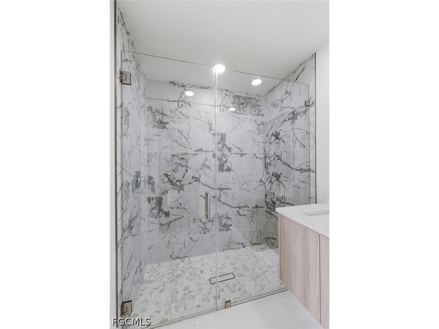 2813 NW 21st Avenue Cape Coral FL 33993 2026015690 image25