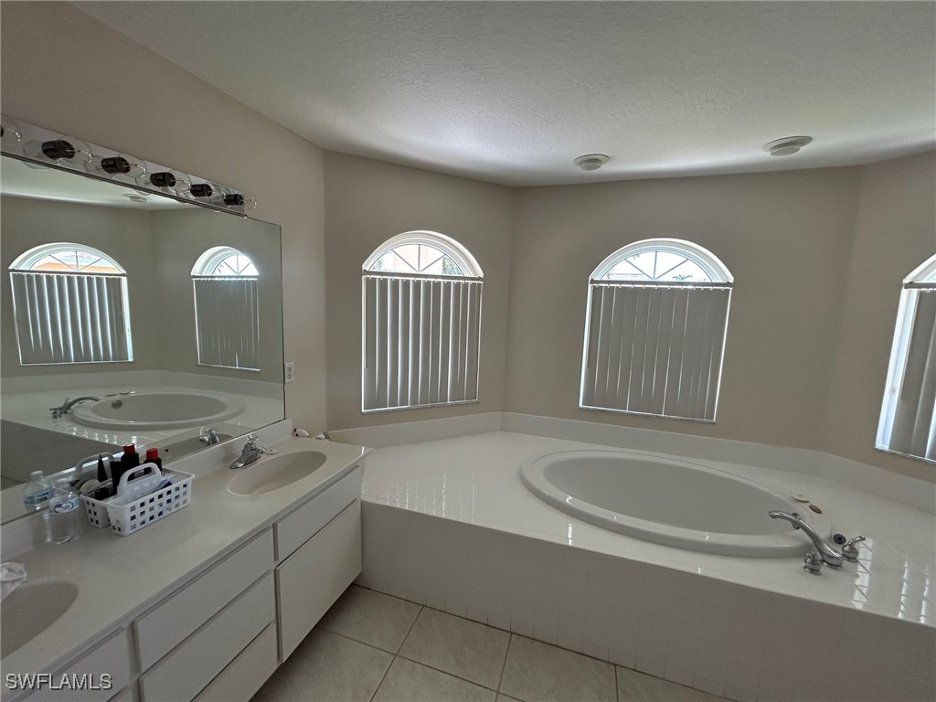 2813 SW 31st Lane Cape Coral FL 33914 225028380 image9