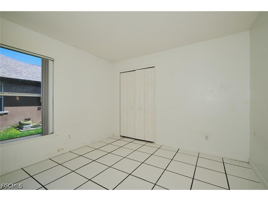 2813 SW 43rd Street Cape Coral FL 33914 2026018029 image20