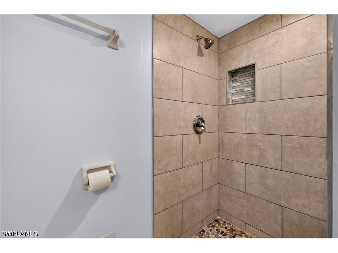 28130 Pine Haven Way #21 Bonita Springs FL 34135 226013538 image17