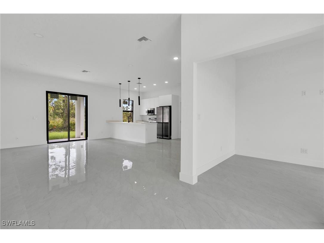 2814 44th Street W Lehigh Acres FL 33971 225064171 image4