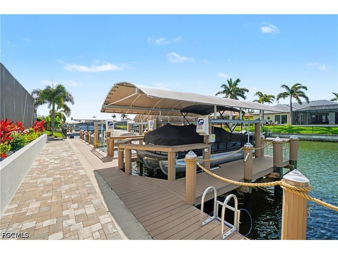 2814 Gleason Parkway Cape Coral FL 33914 2026017473 image40