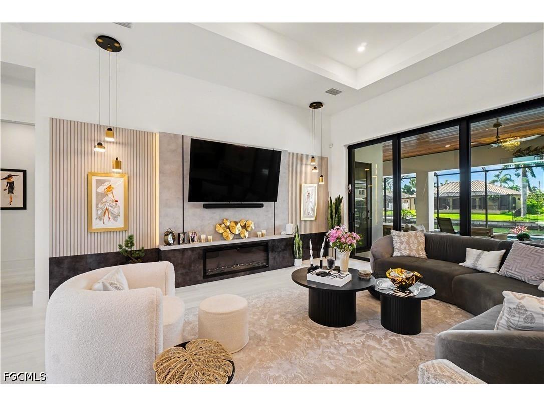 2814 Gleason Parkway Cape Coral FL 33914 2026017473 image5