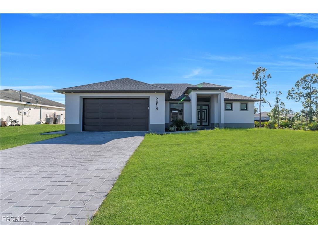 2815 44th Street W Lehigh Acres FL 33971 2025020875 image1