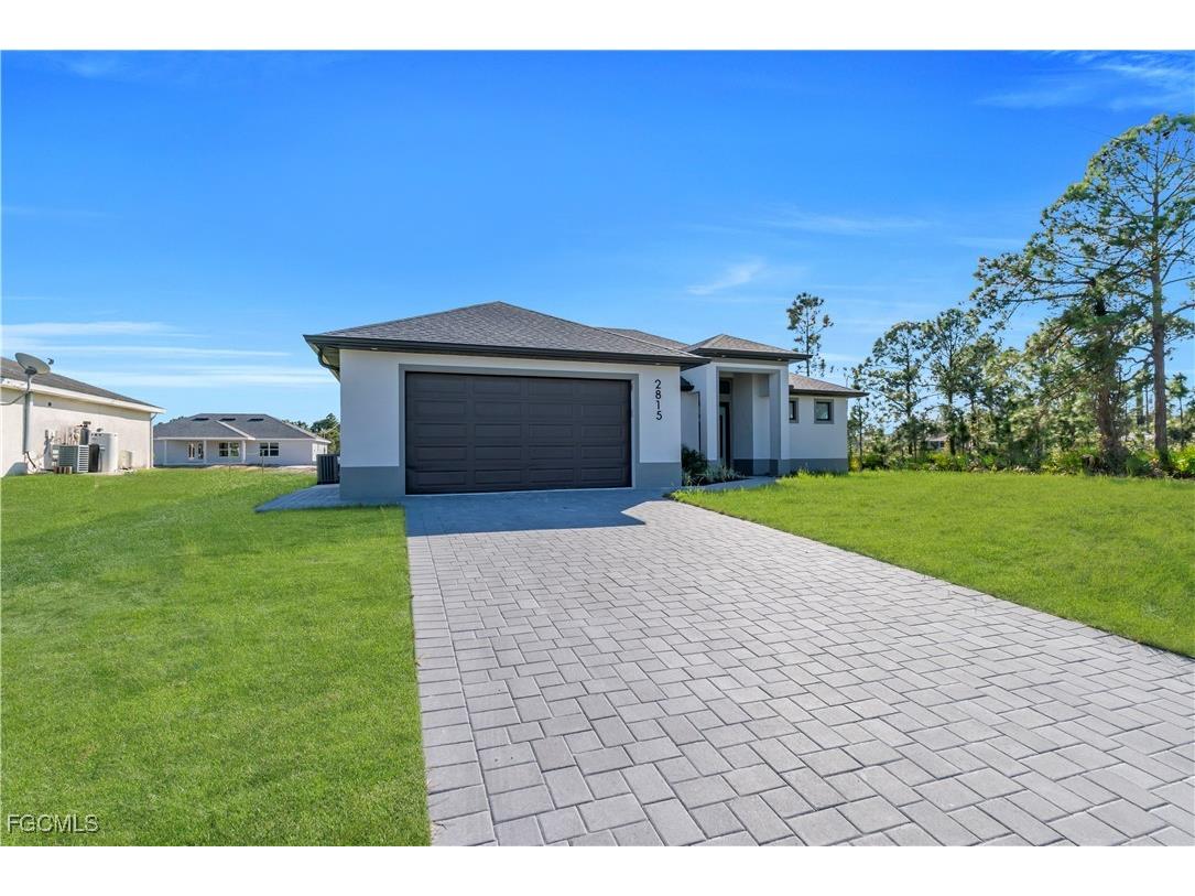 2815 44th Street W Lehigh Acres FL 33971 2025020875 image2