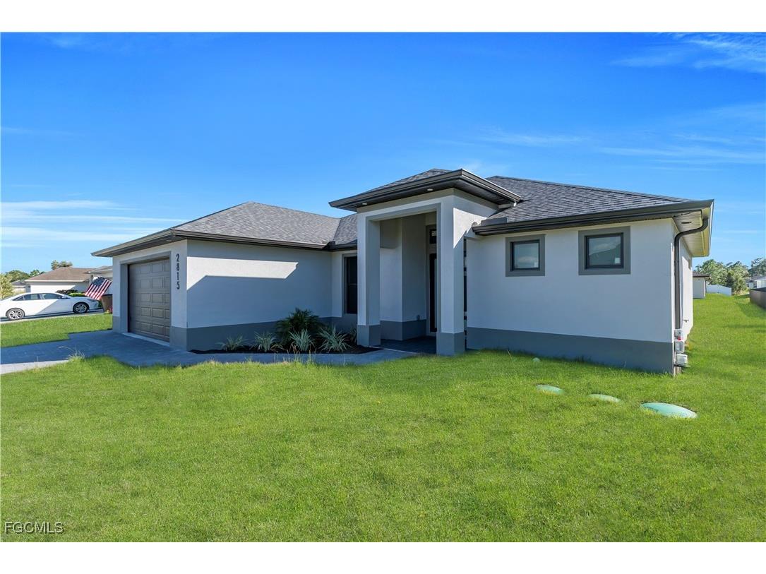 2815 44th Street W Lehigh Acres FL 33971 2025020875 image3