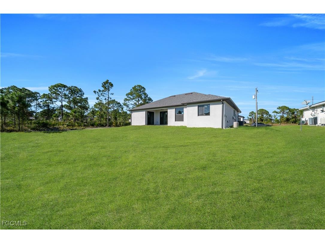 2815 44th Street W Lehigh Acres FL 33971 2025020875 image38