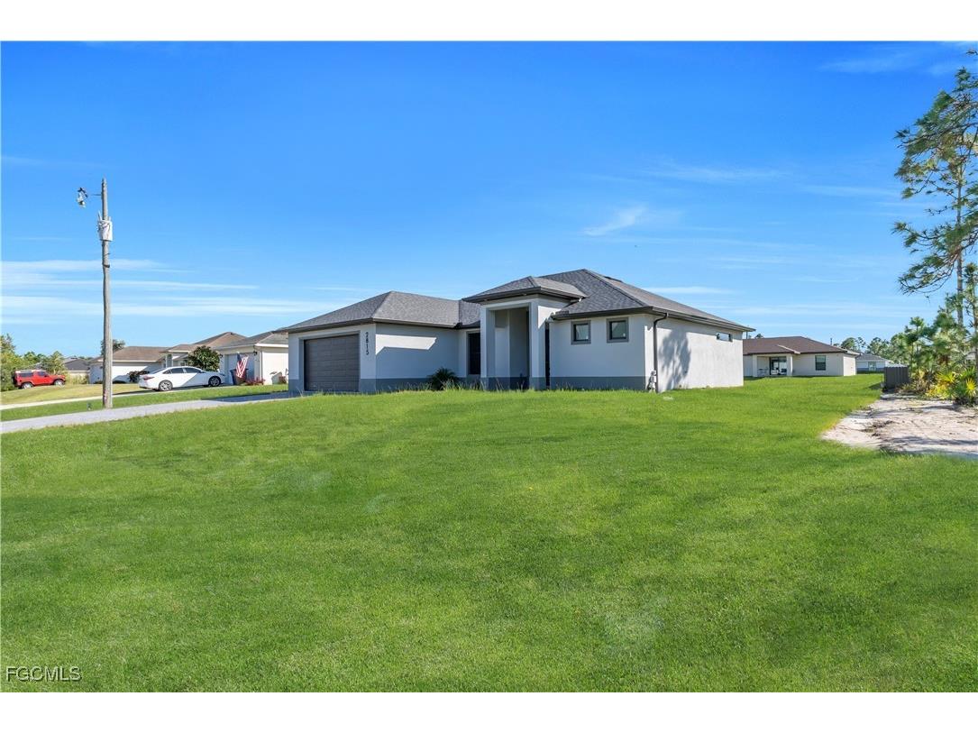 2815 44th Street W Lehigh Acres FL 33971 2025020875 image42