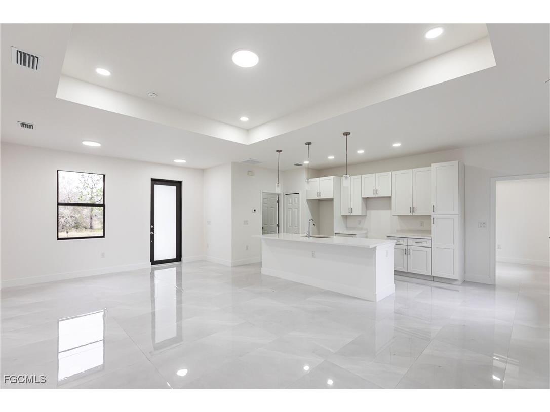  Lehigh Acres FL 33971 2025014920 image11