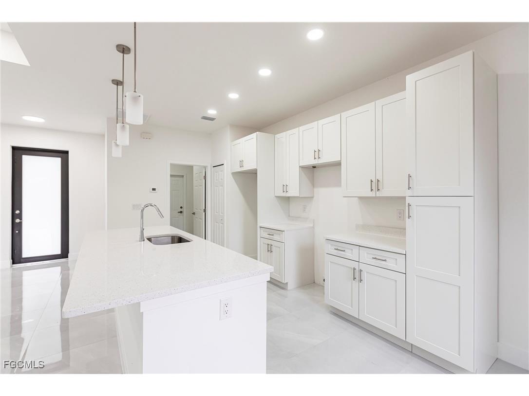  Lehigh Acres FL 33971 2025014920 image15