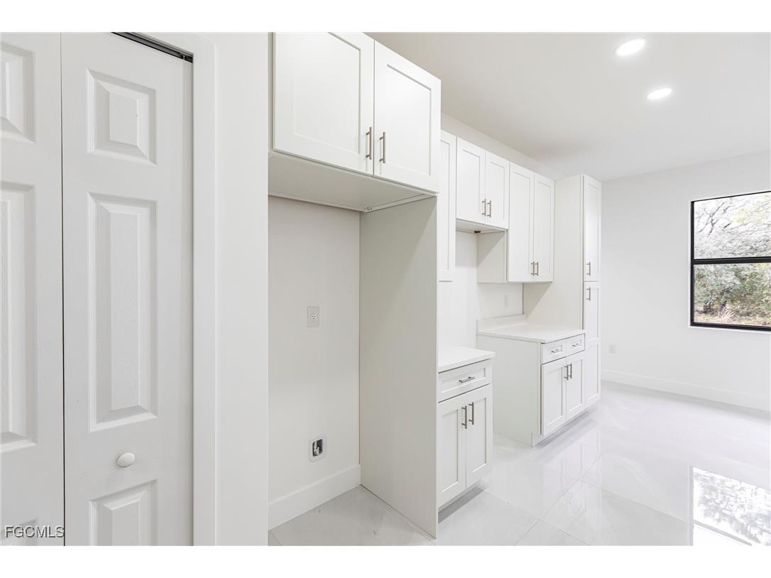  Lehigh Acres FL 33971 2025014920 image17