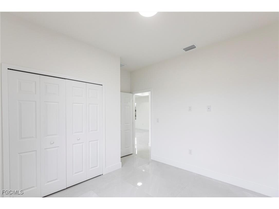  Lehigh Acres FL 33971 2025014920 image26